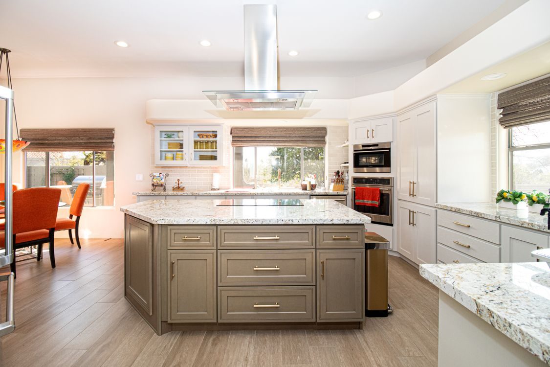 Bright modern kitchen remodel